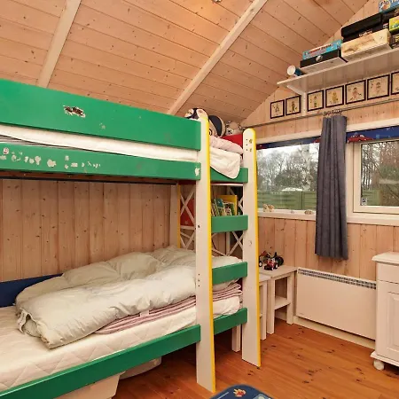 Three-bedroom In Rodby 30 Kramnitse