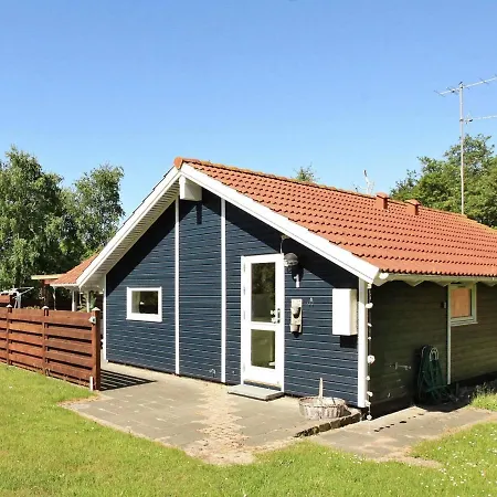 Three-bedroom In Rodby 30